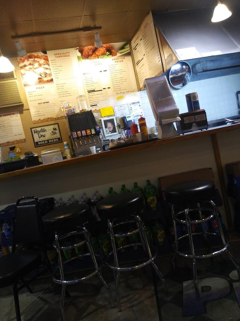 Sarge's Boulevard Pizza